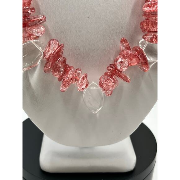 Cherry Quartz &
Clear Quartz Chip Bead
Statement Necklace Pink Coral
Gemstone - Picture 2 of 13